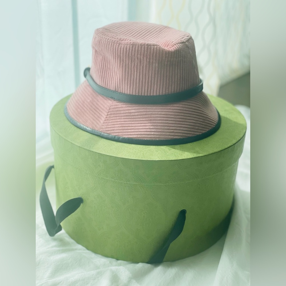 Gucci hat - Picture 10 of 11